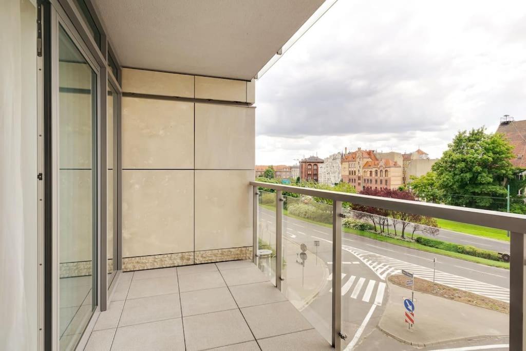 Appartement Chic Et Moderne Познань Экстерьер фото